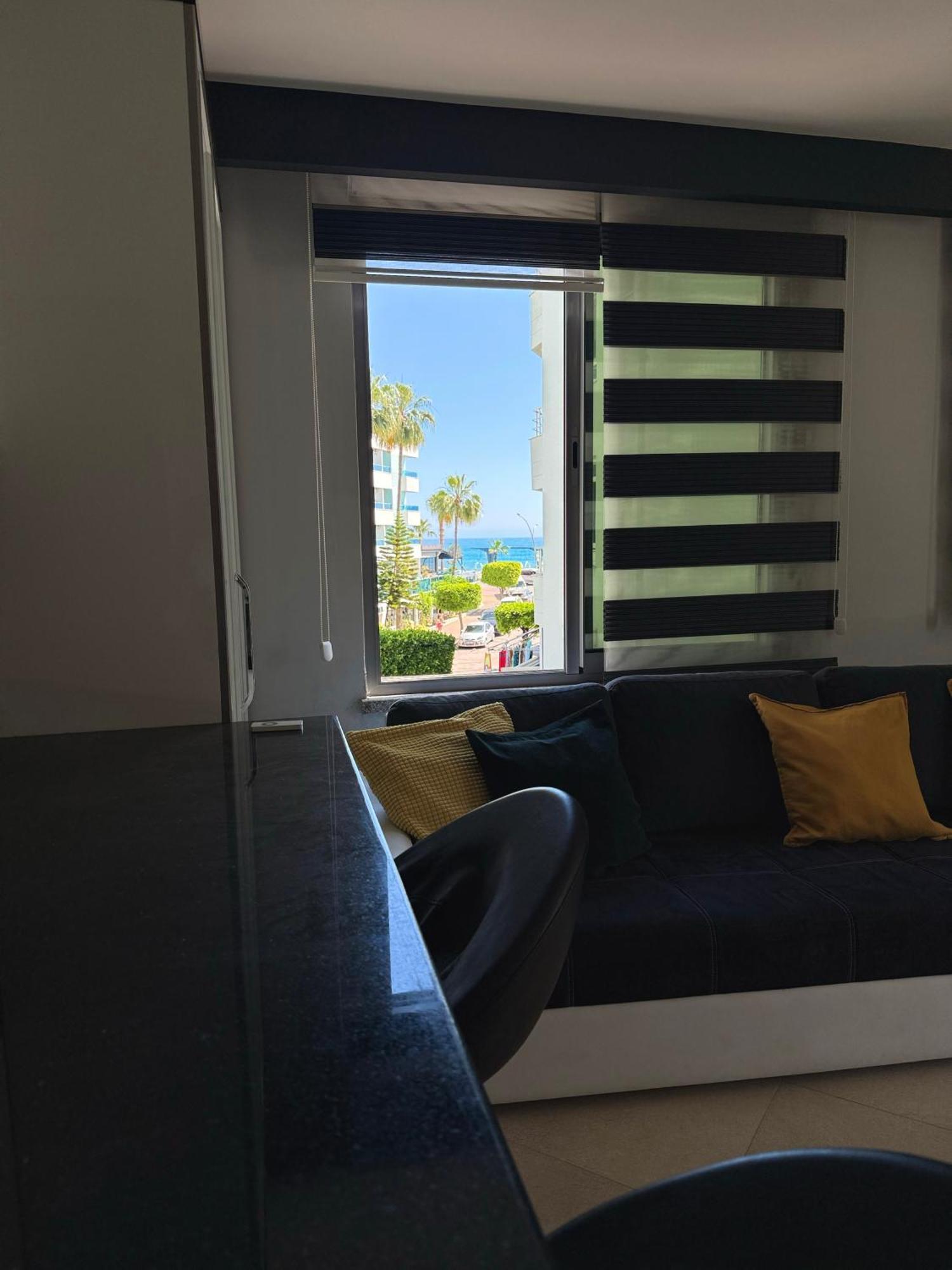 Sa Apartments! Beachfront Apartment With Sea View & Pool Alanya Chambre photo